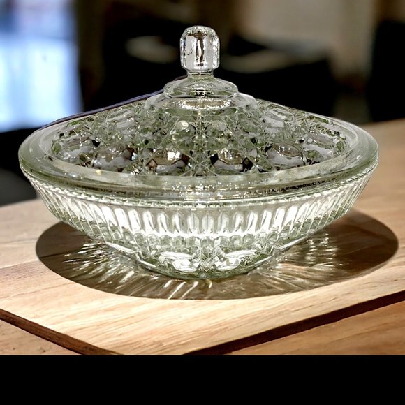 Vintage Federal Clear Glass Windsor Lidded Glass Dish Round - Picture 1 of 7